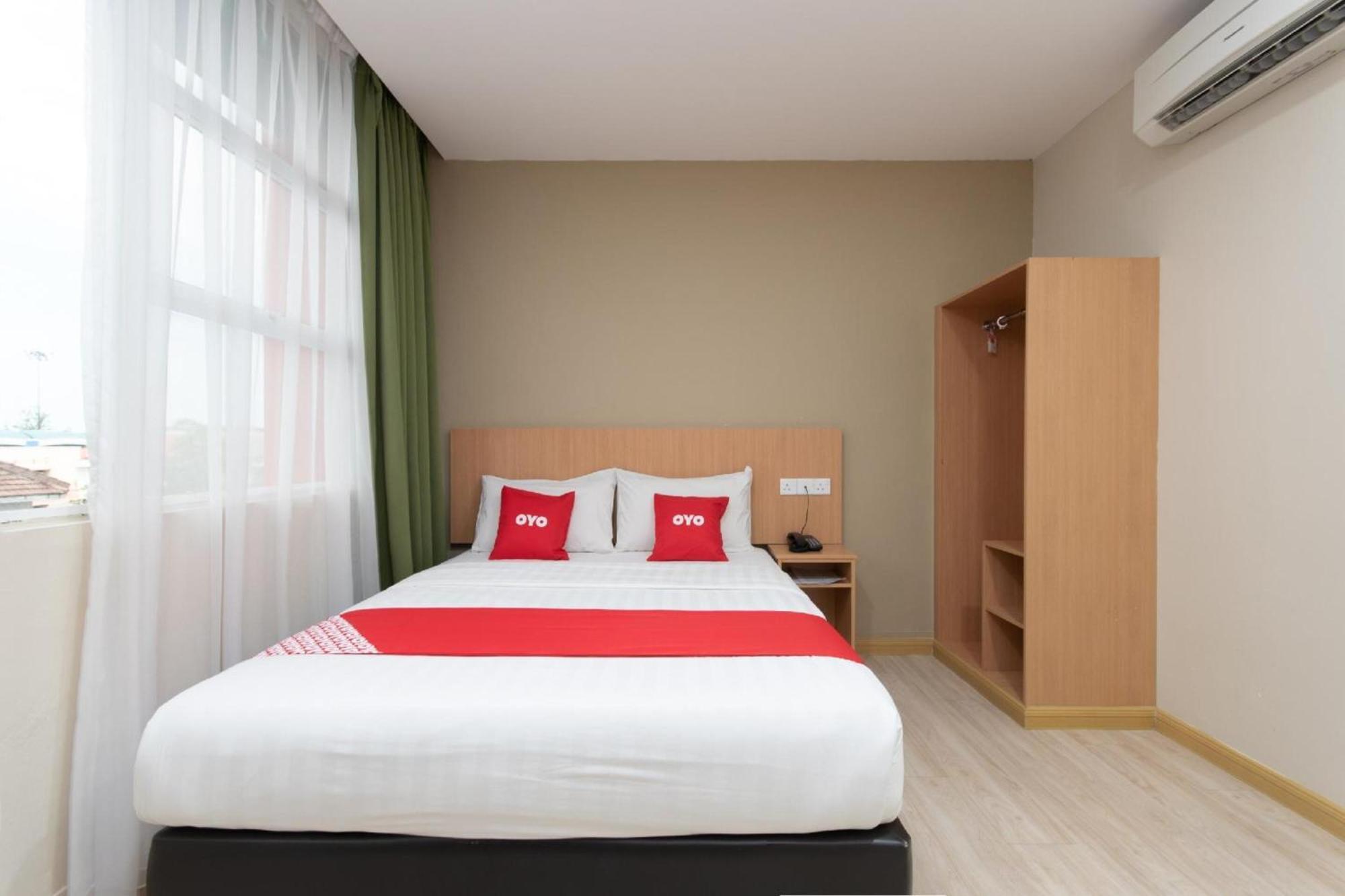 Hotel Capital O 89344 Avenue
