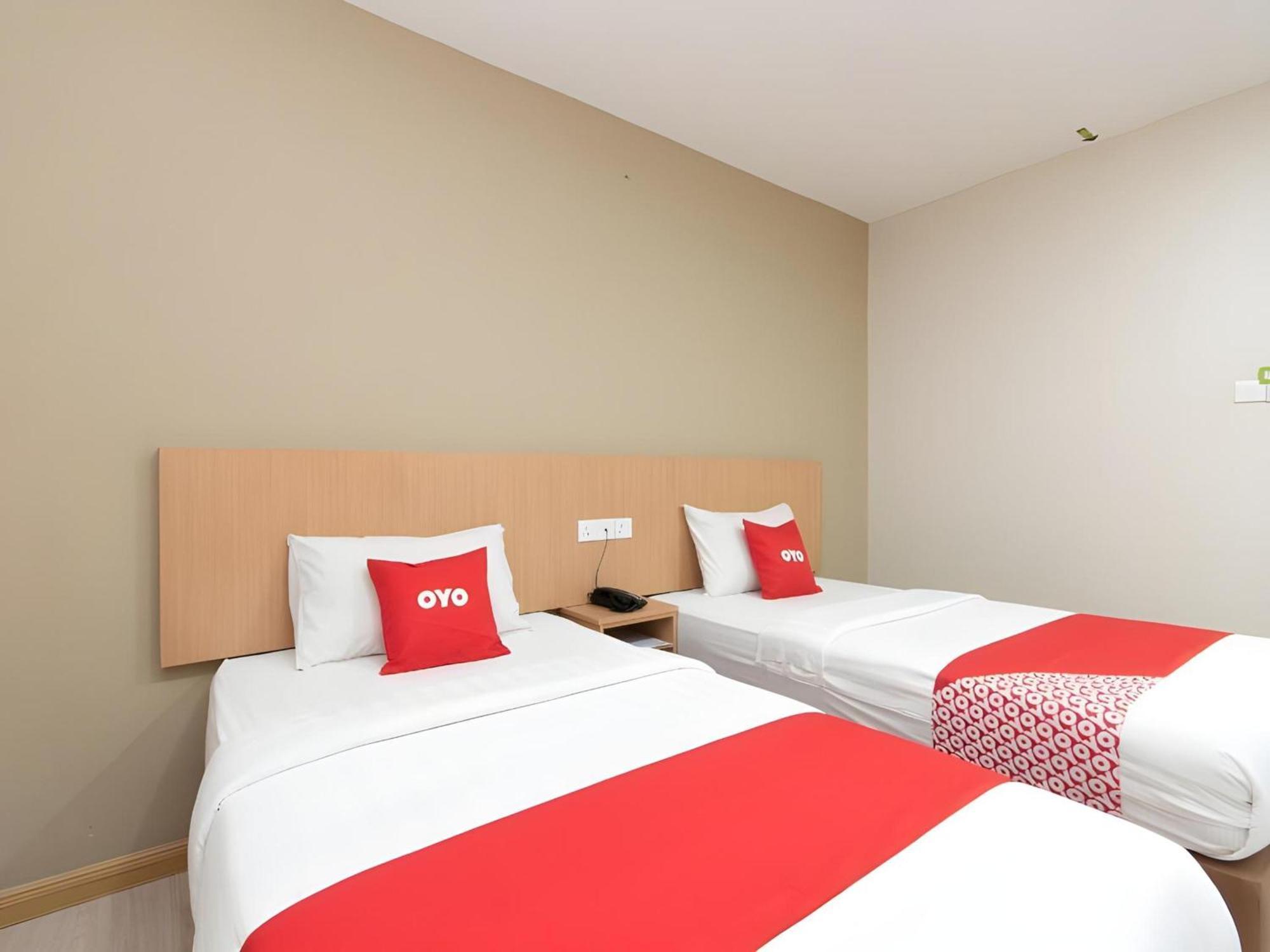Hotel Capital O 89344 Avenue Labuan
