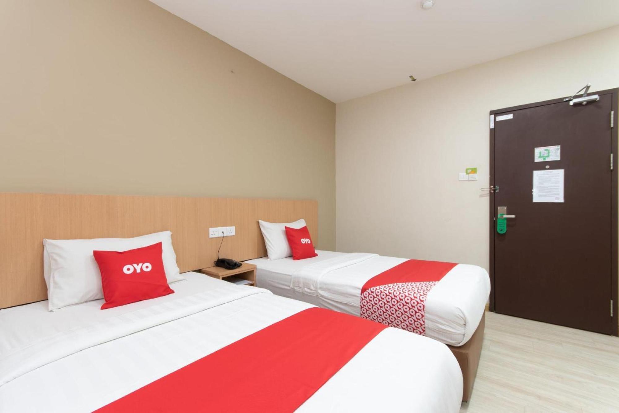 Hotel Capital O 89344 Avenue